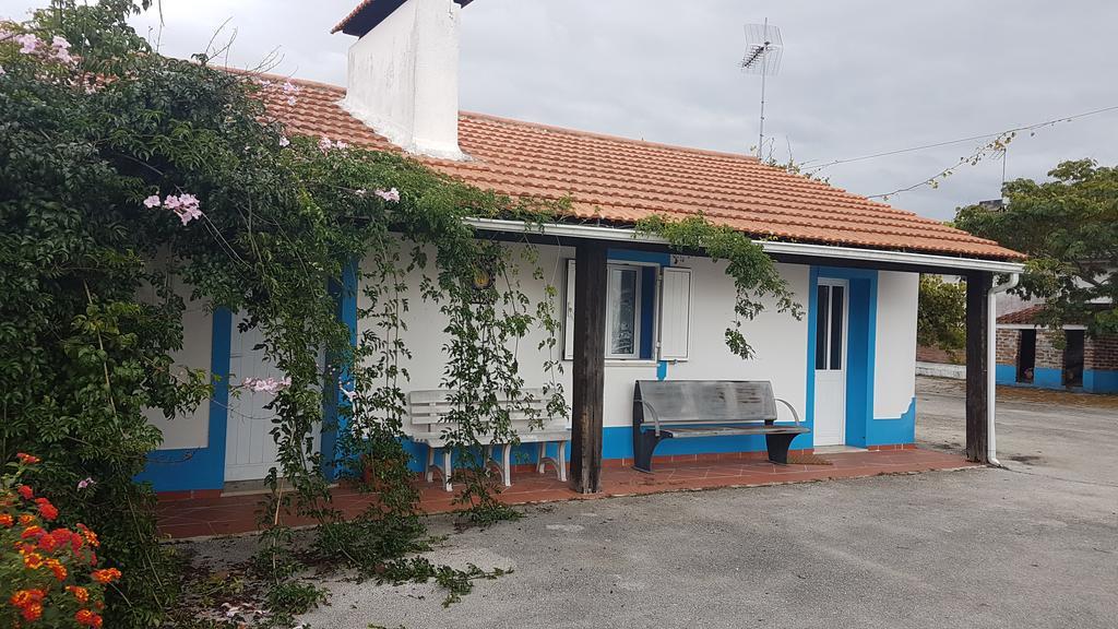 Casa Da Felicidade Pataias Bagian luar foto